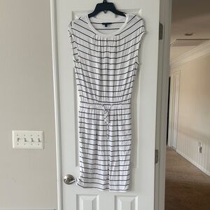 Banana Republic Cotten Dress w pockets!